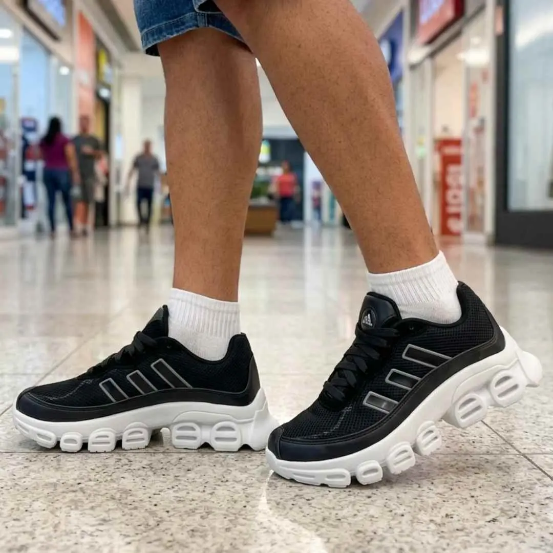 Atitude Futurista e Tecnologia de Ponta: O Calçado que une Visual Imponente e Performance Urbana! Tênis Masculino Adidas Adifom Megaride – 2026 1 Tênis Masculino Adidas Adifom Megaride – 2026